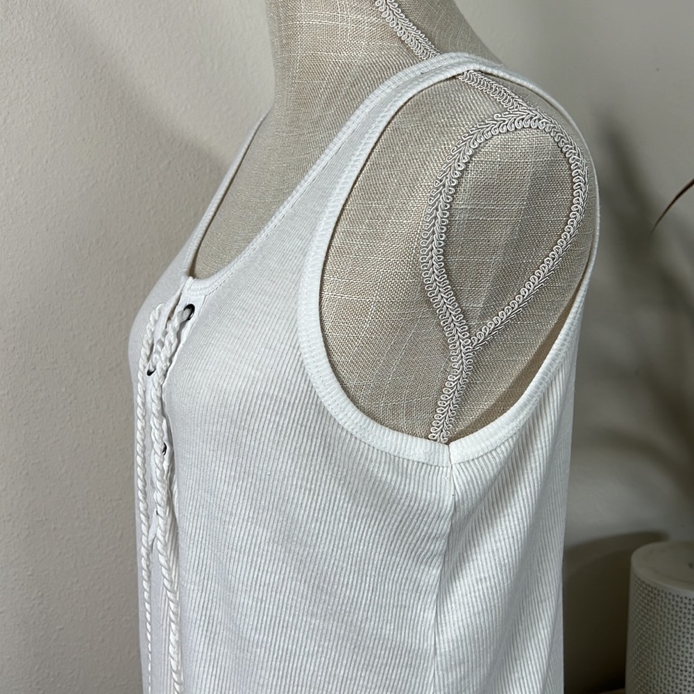 Ocean Drive M White Ribbed Tank - Picture 5 of 13